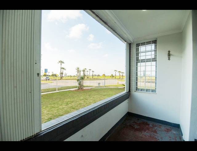 3 BEDROOM APARTMENT FOR SALE IN SUMMERSTRAND